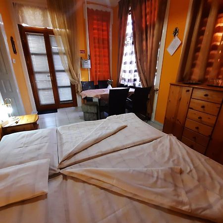 Gloria Apartman Gyula Dış mekan fotoğraf