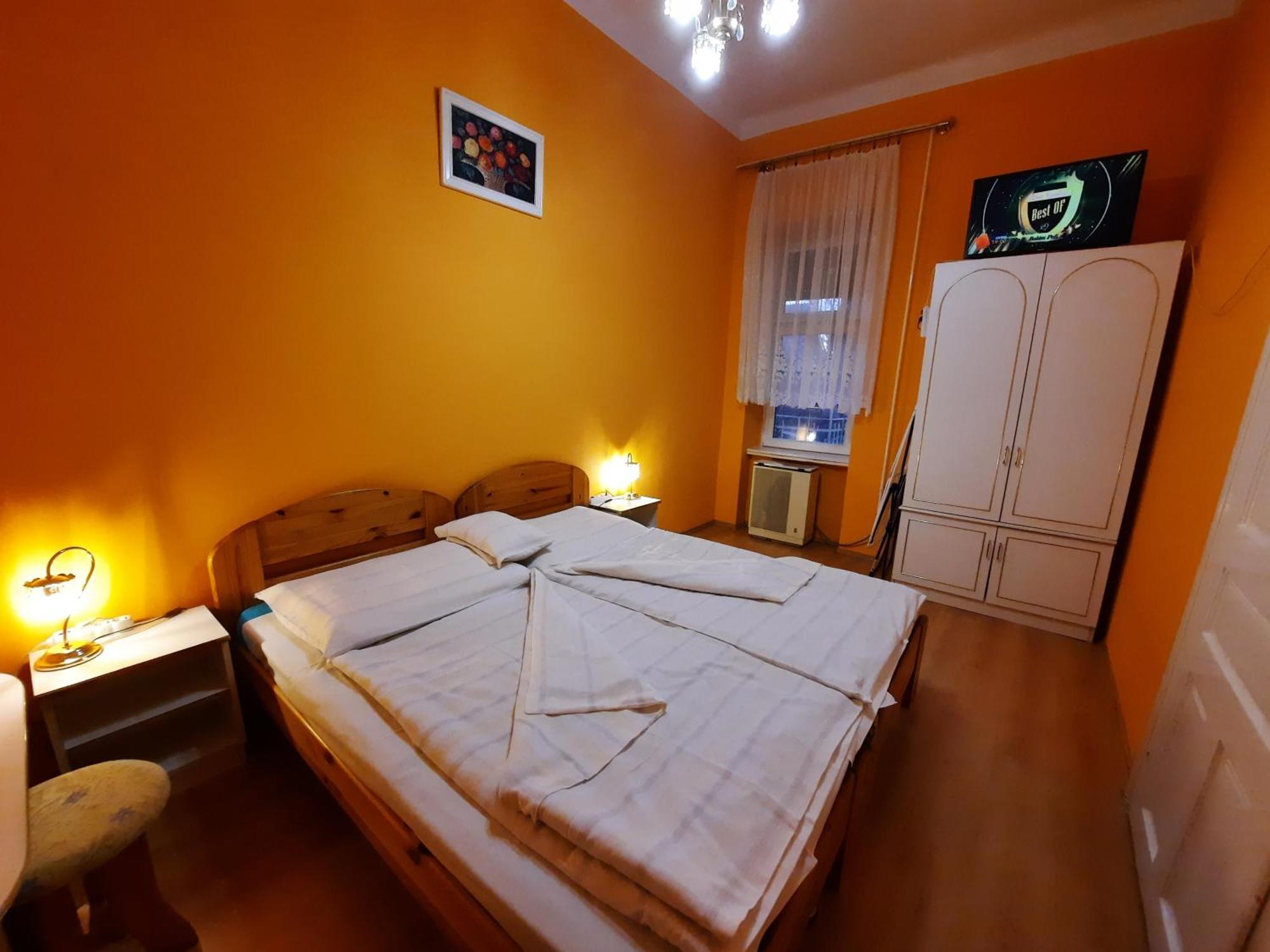 Gloria Apartman Gyula Dış mekan fotoğraf