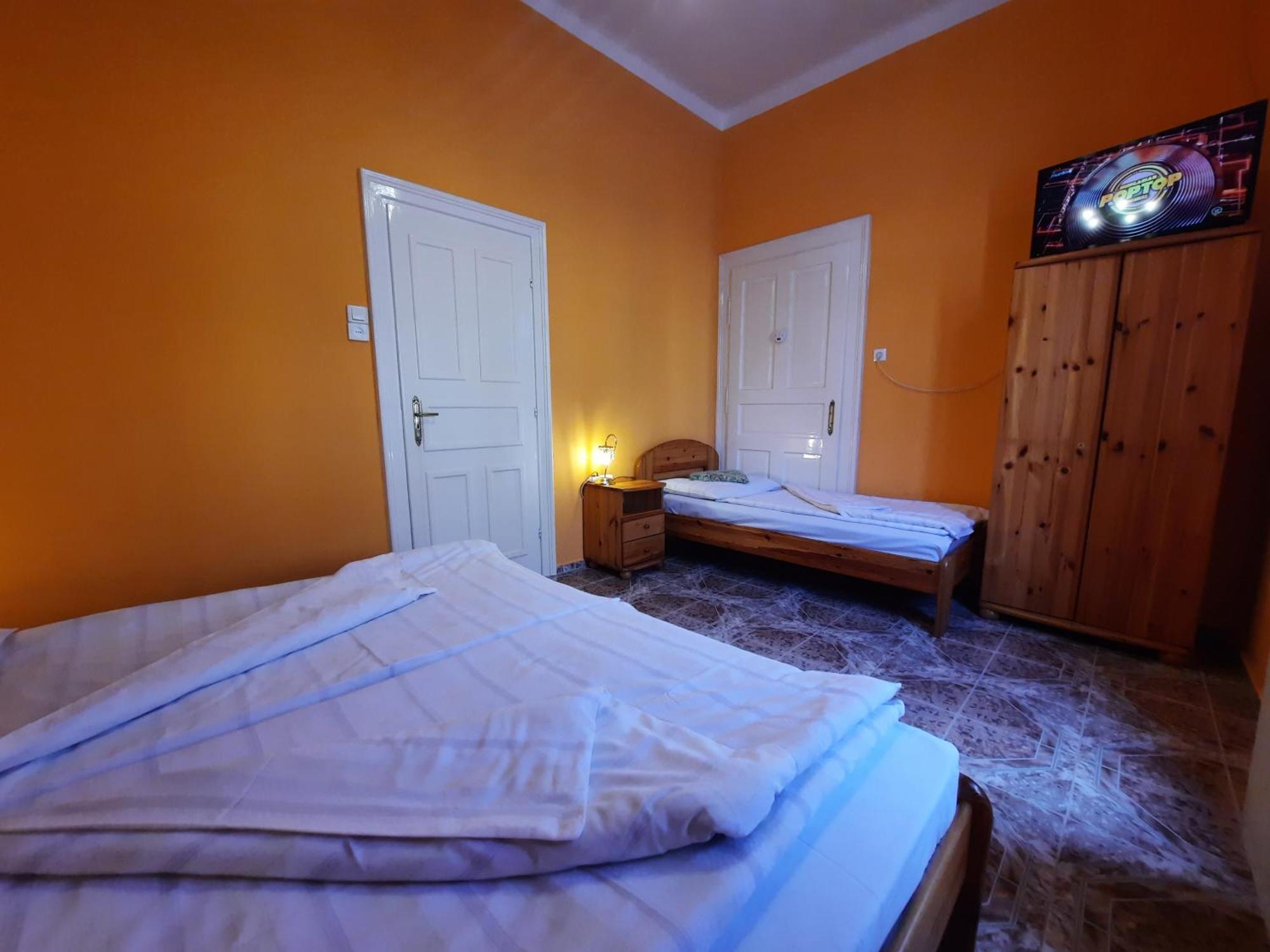Gloria Apartman Gyula Dış mekan fotoğraf