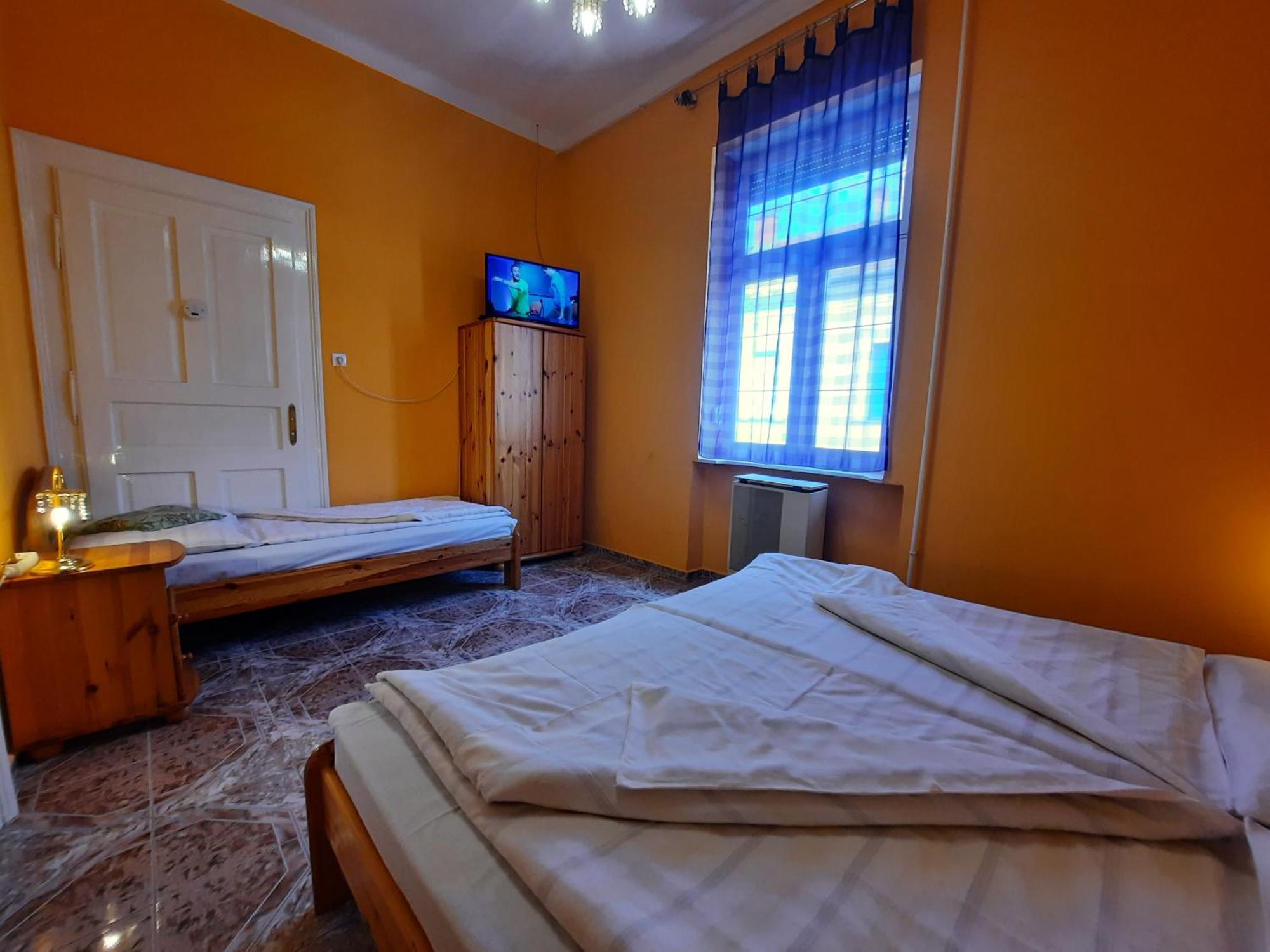 Gloria Apartman Gyula Dış mekan fotoğraf